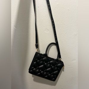 Black heart purse